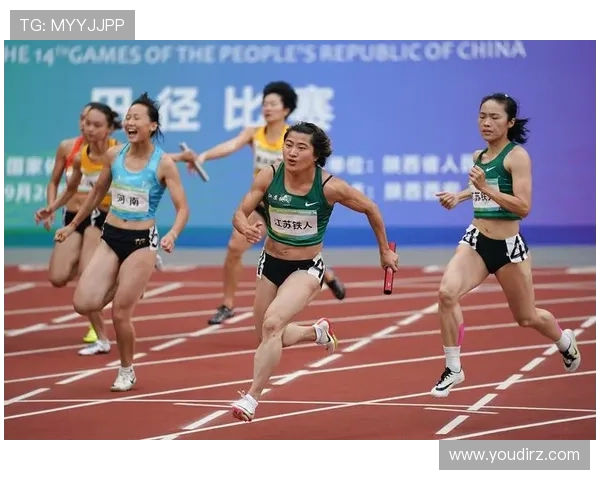 全运会田径女子4X100米接力决赛激烈上演 突破与拼搏铸就辉煌